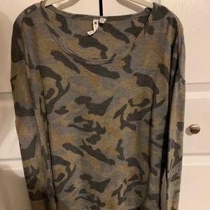 Cable and Gauge, Women’s Camouflage Top